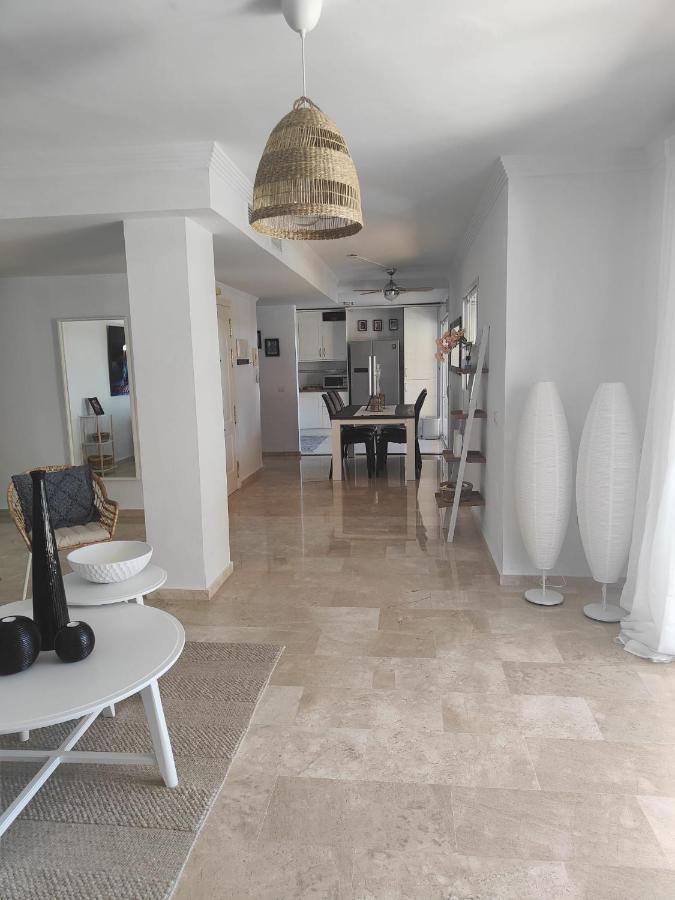 Center Beach 2 Beds Appartement Elviria Marbella Exterior photo